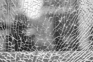 Crackled Glass decoratives glass solutions in UAE Crackled Glass decoratives glass solutions in dubai 